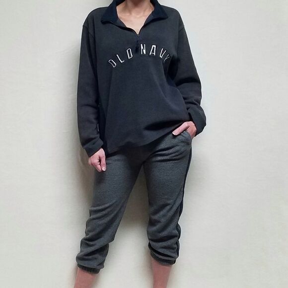 VINTAGE Old Navy Quarter-Zip Gray Striped Fleece Sweater Cropped Joggers Set Med - Picture 2 of 16